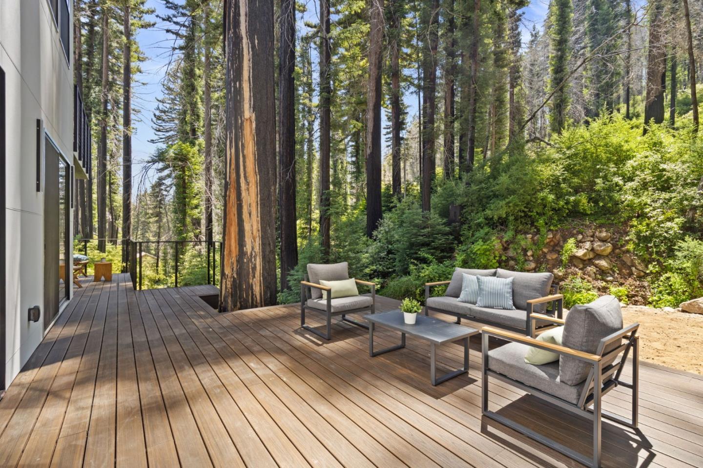 395 Boulder Brook Drive