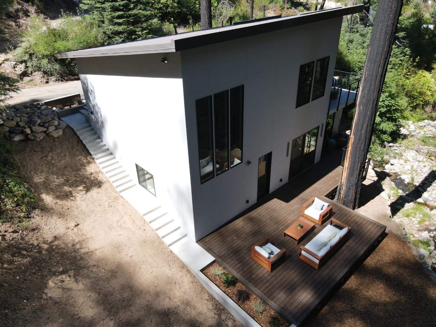 395 Boulder Brook Drive