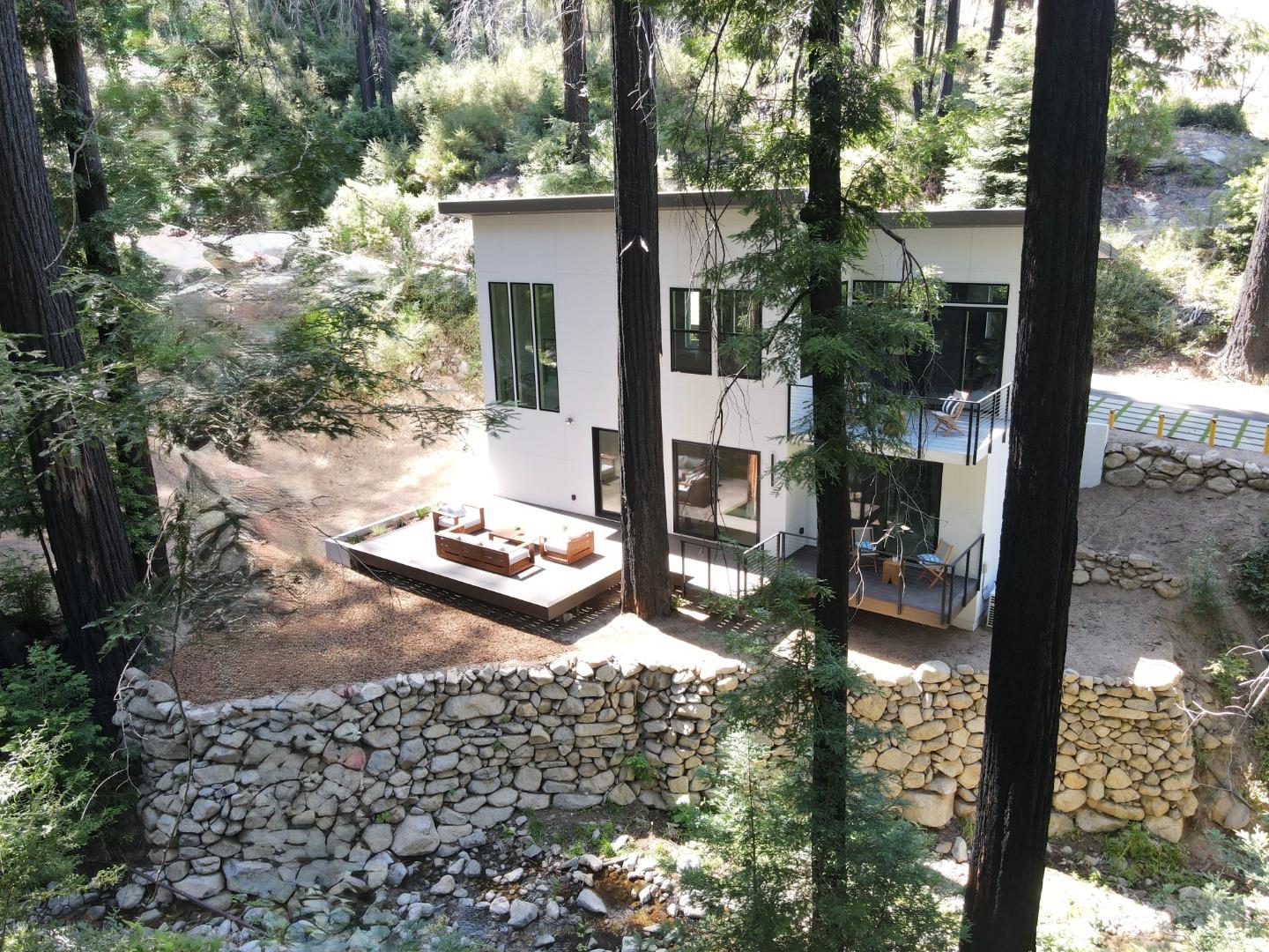 395 Boulder Brook Drive