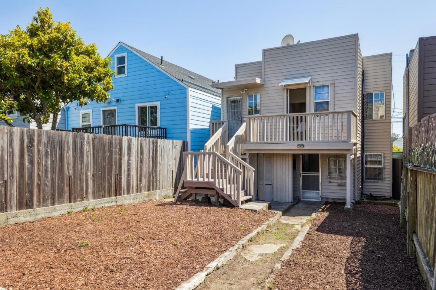 722 Naples Street