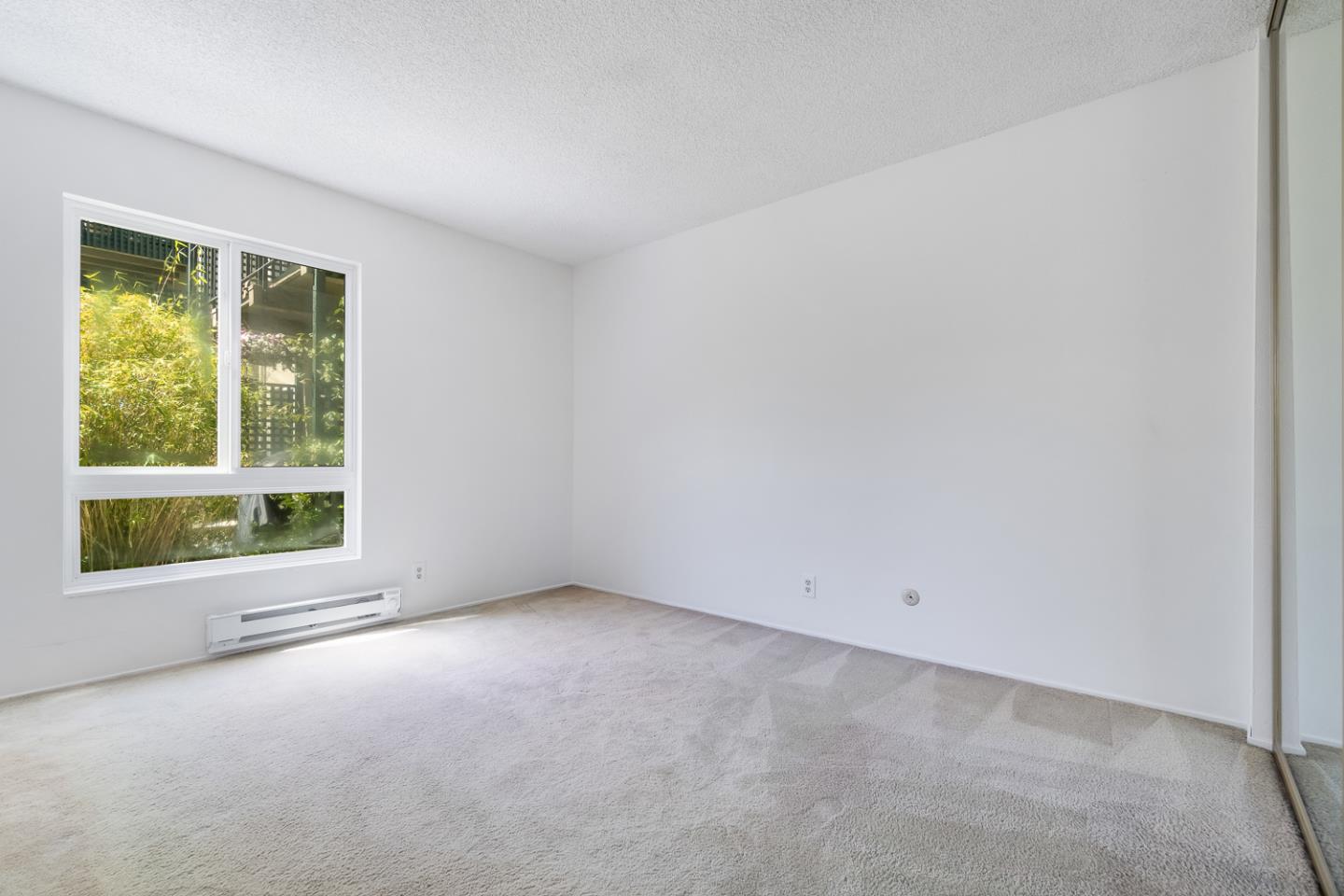 820 North Delaware Street 214