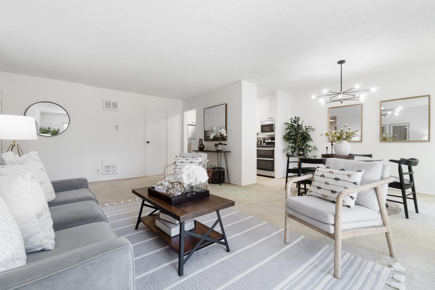 820 North Delaware Street 214