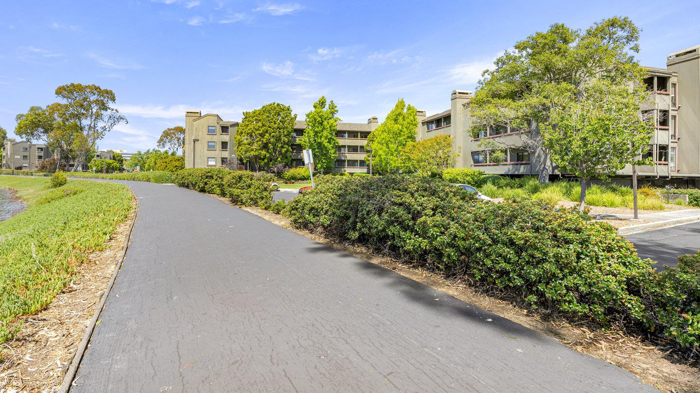 780 Sea Spray Lane 211