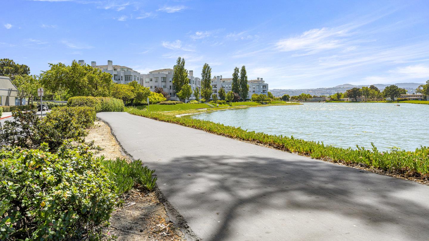 780 Sea Spray Lane 211