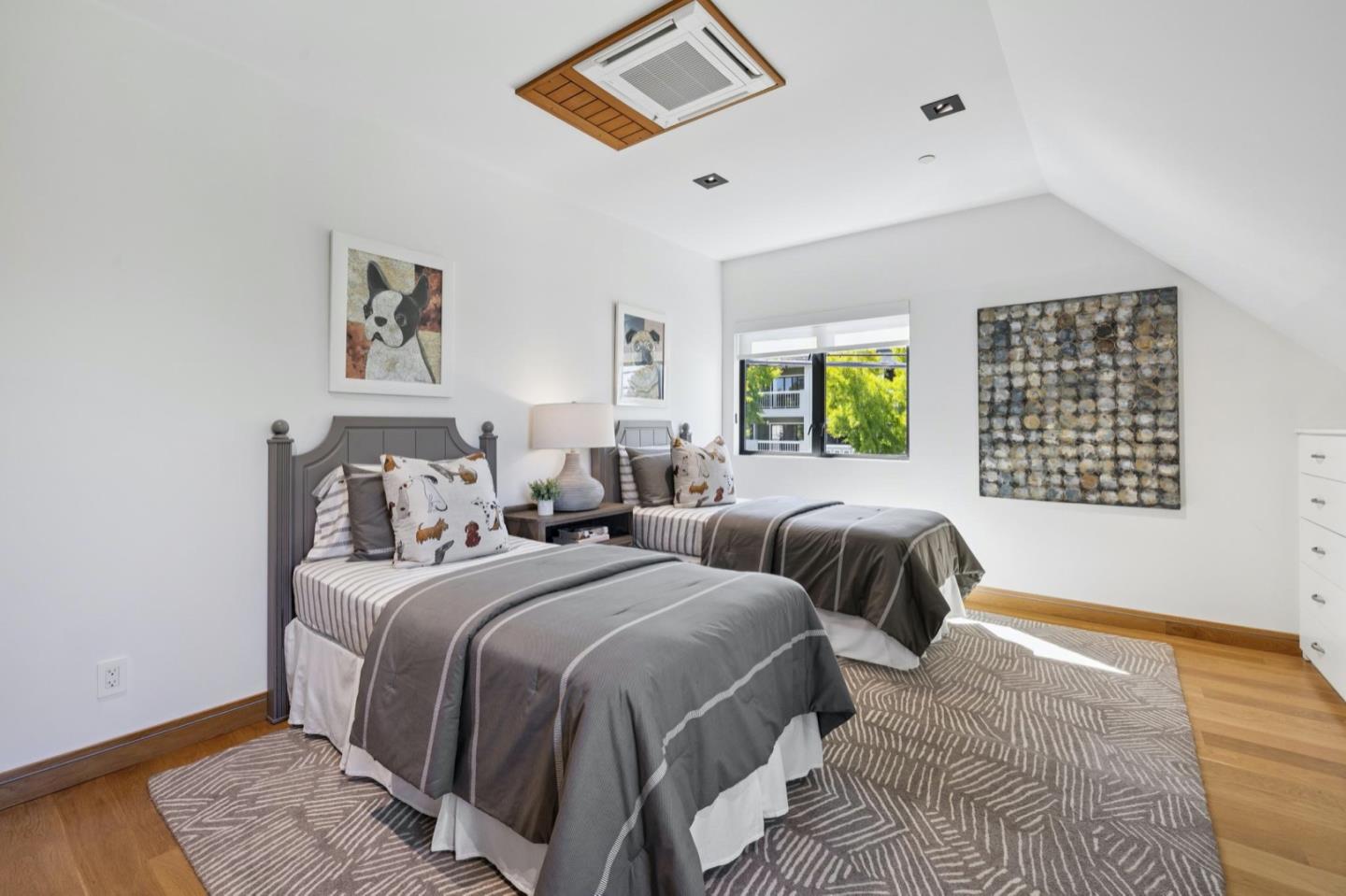 33 Highland Avenue