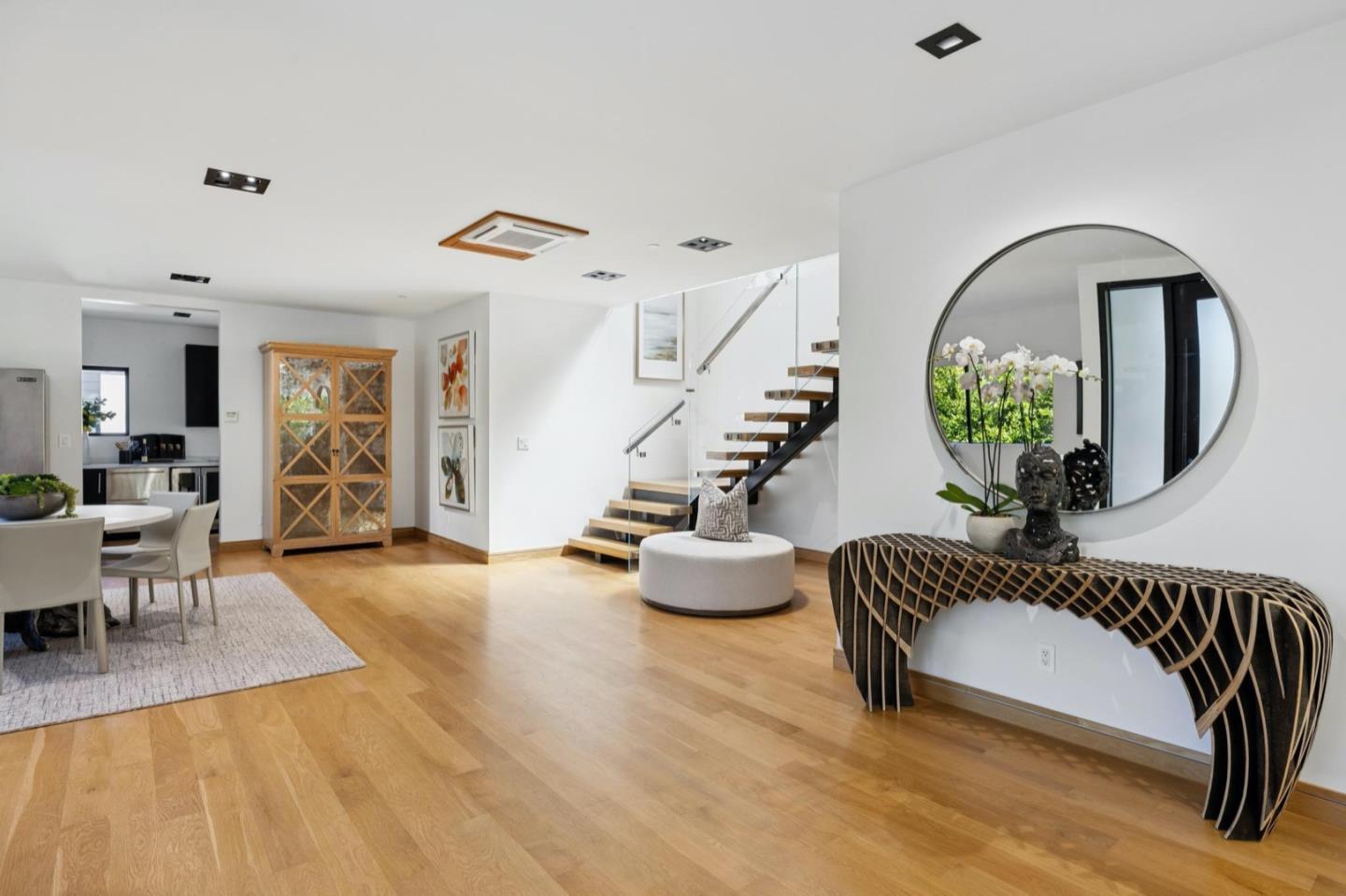 33 Highland Avenue