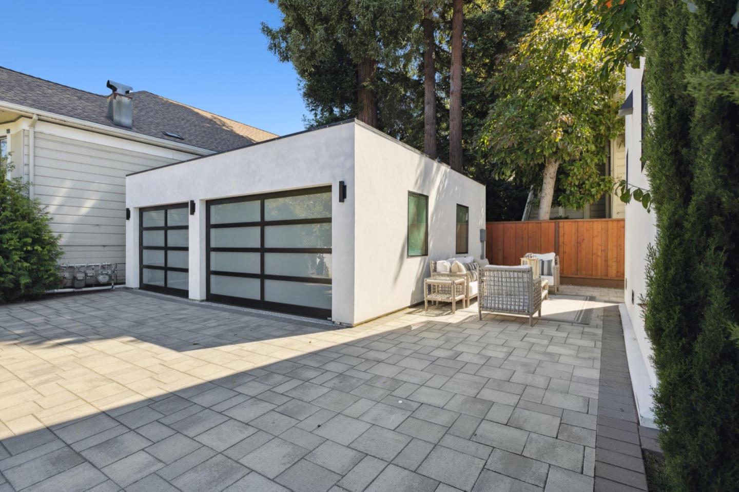 33 Highland Avenue