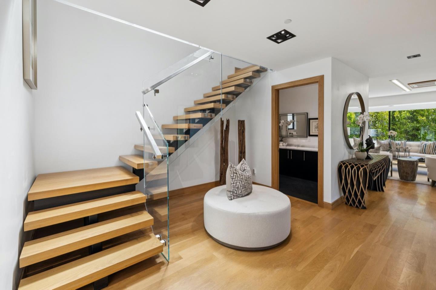 33 Highland Avenue