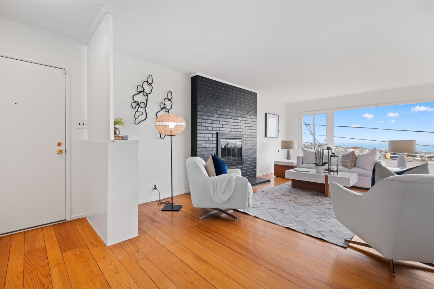 32 Crestview Avenue