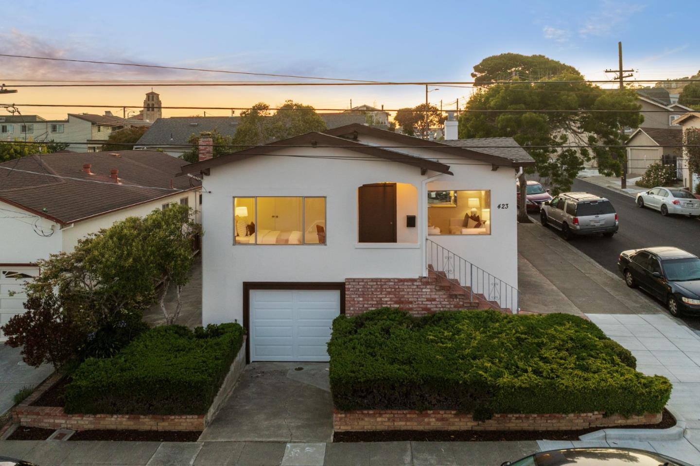 423 Walnut Avenue