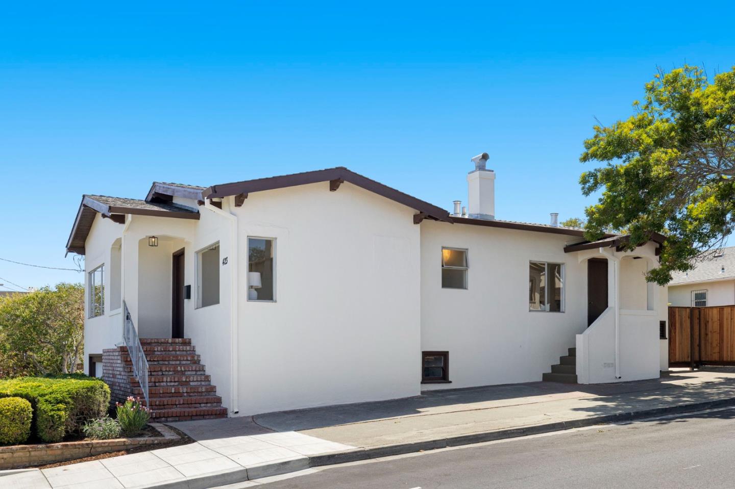 423 Walnut Avenue