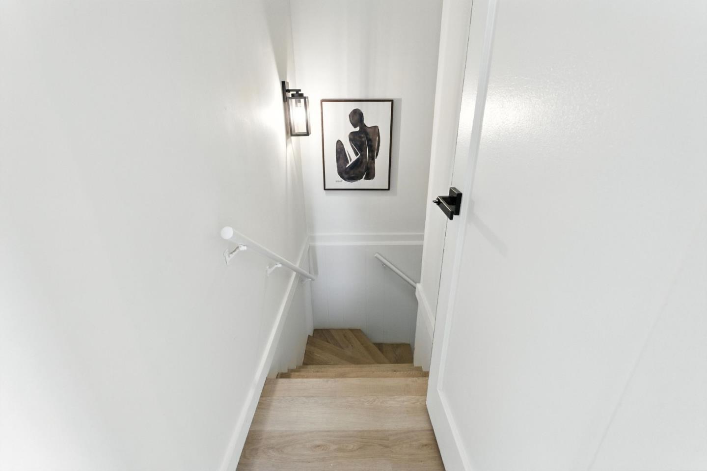155 Bridgeview Drive