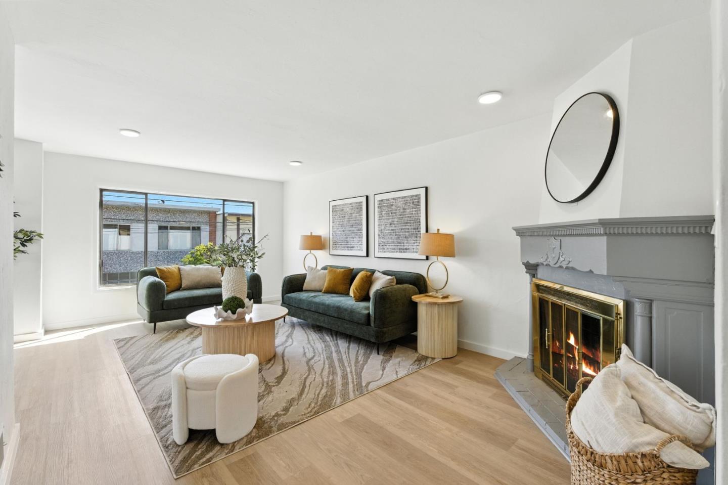 155 Bridgeview Drive