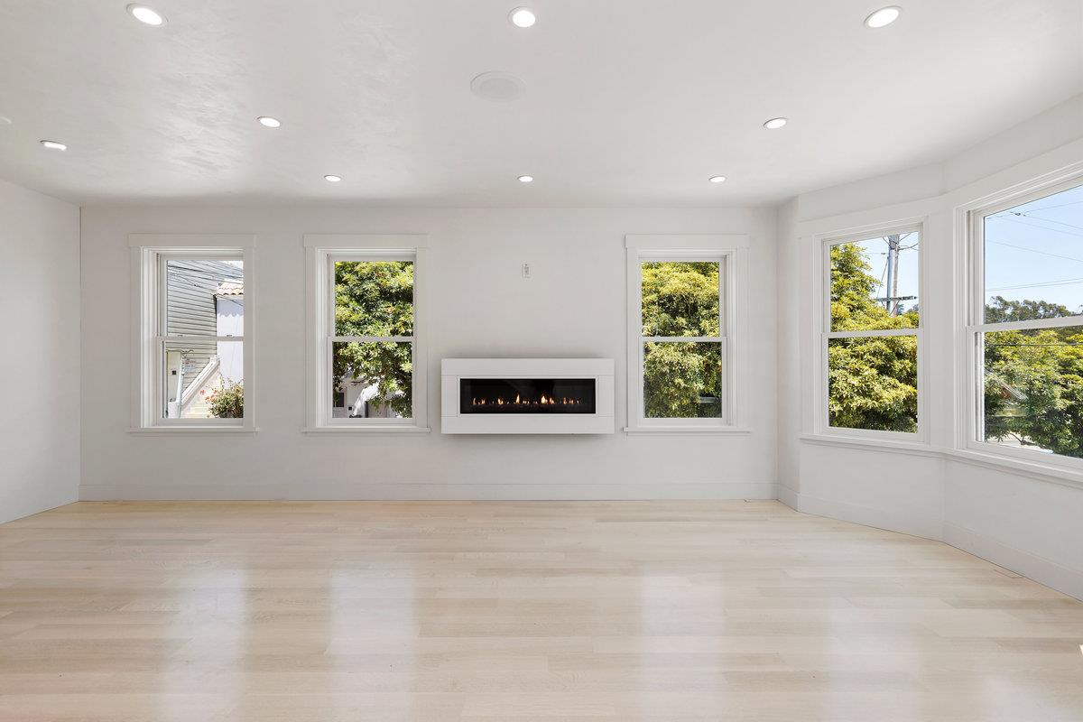 95 Nordhoff Street
