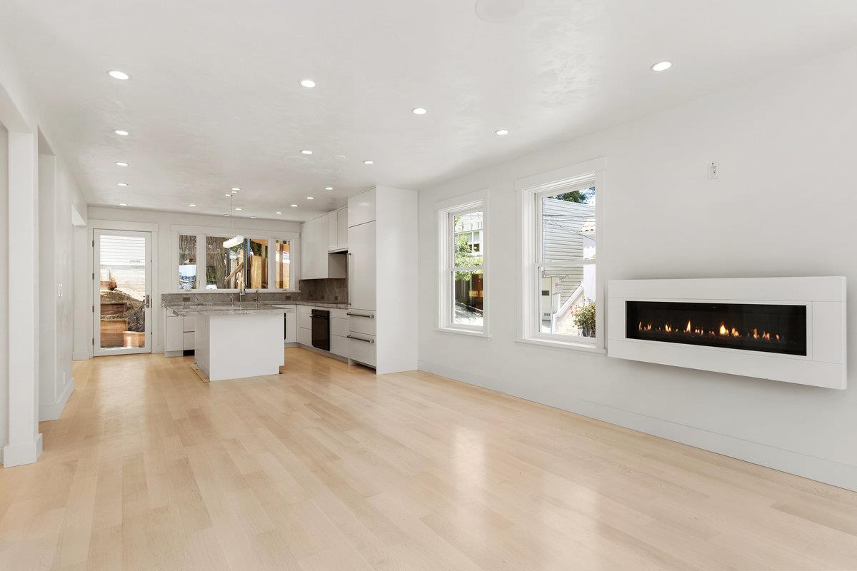 95 Nordhoff Street