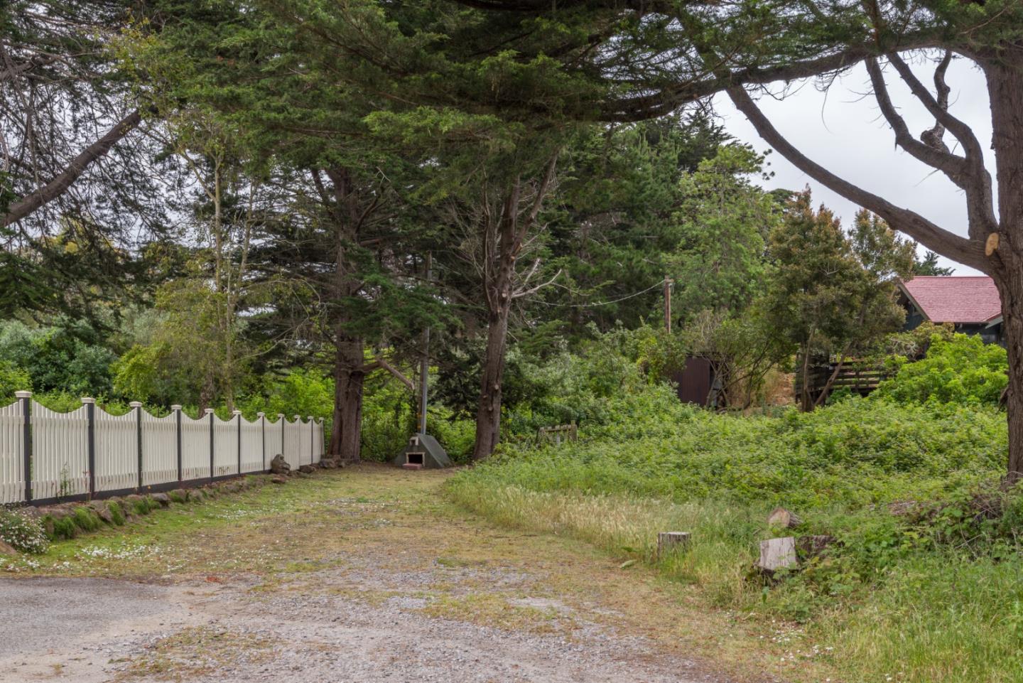 0000 Oak Avenue