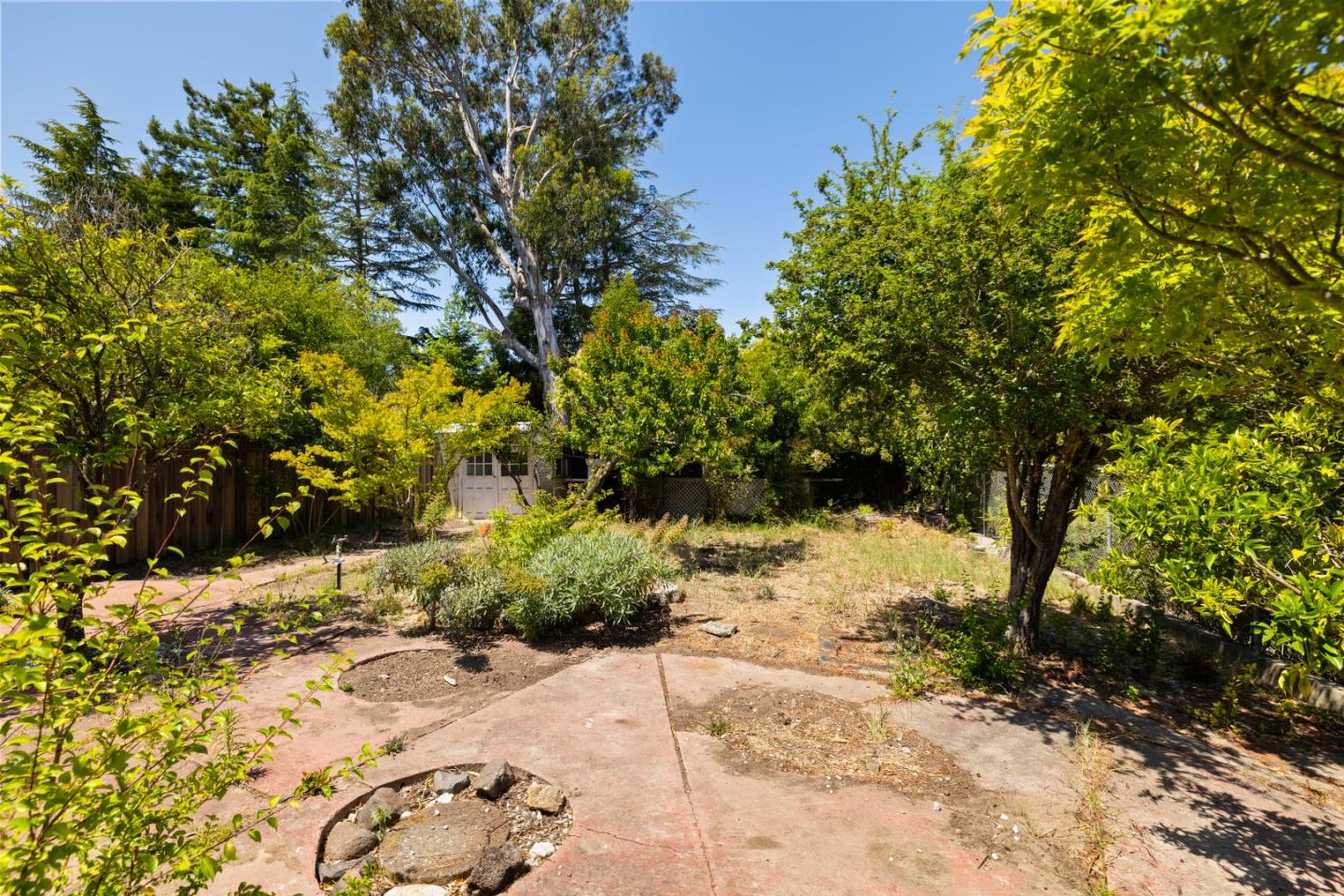 153 Occidental Avenue