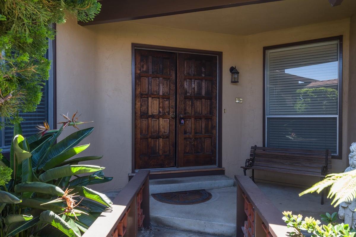 748 Gull Avenue