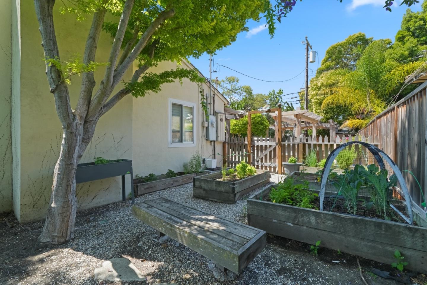 3172 Morris Drive