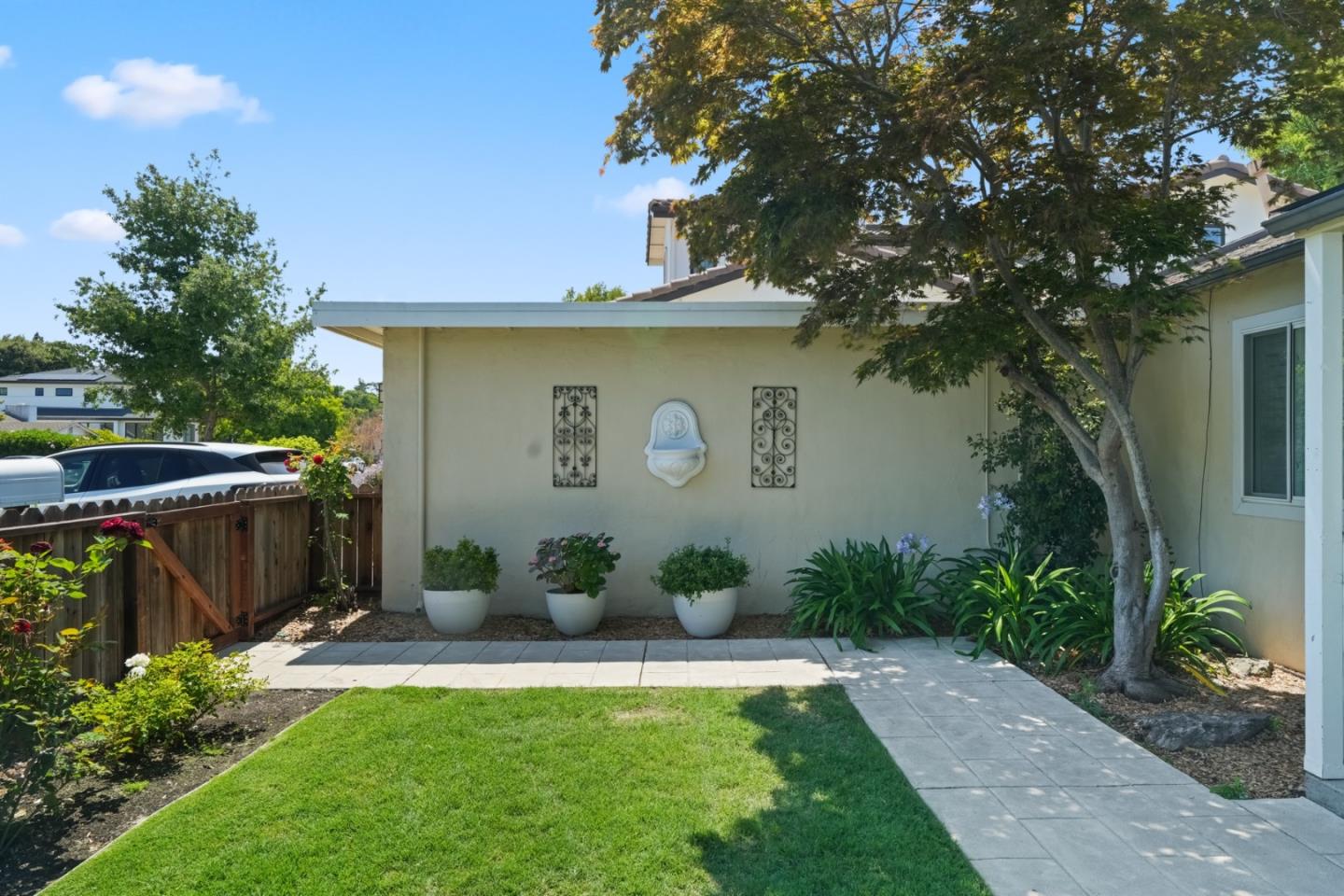 3172 Morris Drive