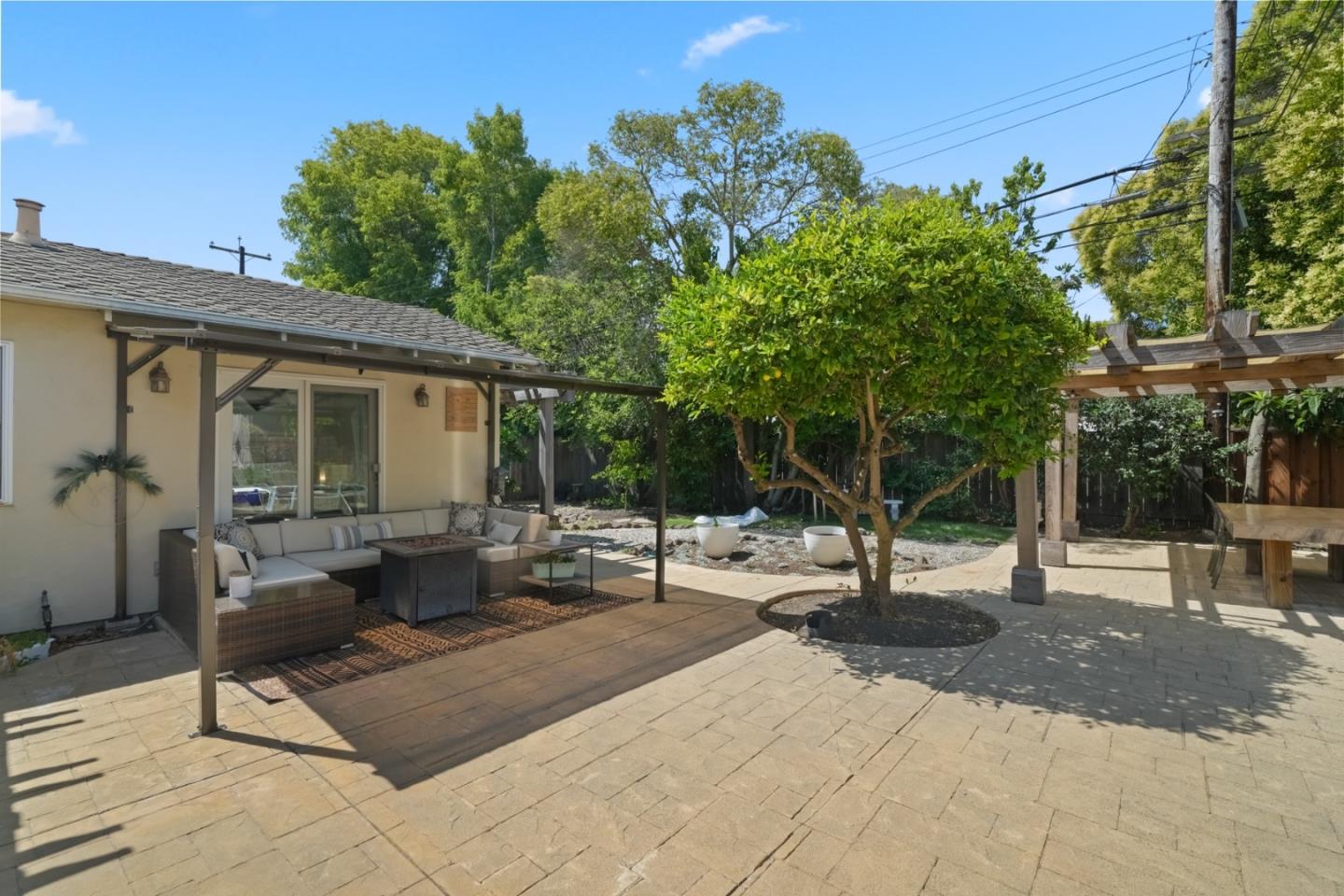 3172 Morris Drive