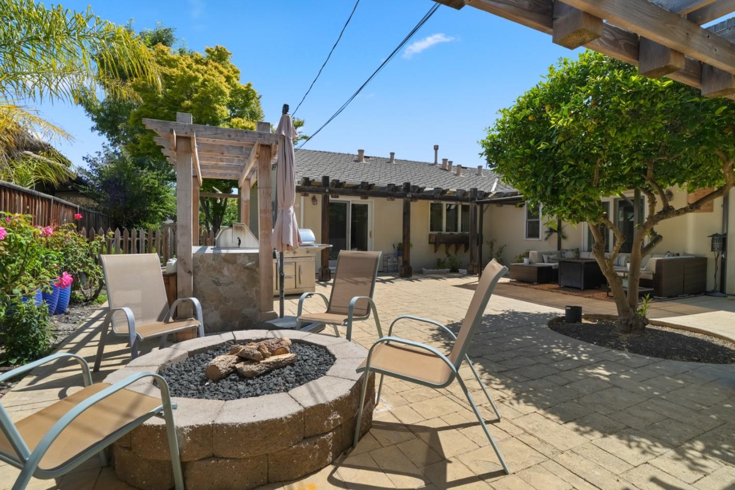 3172 Morris Drive