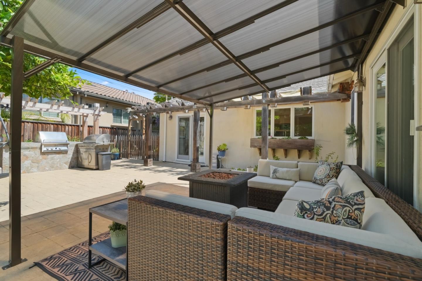3172 Morris Drive