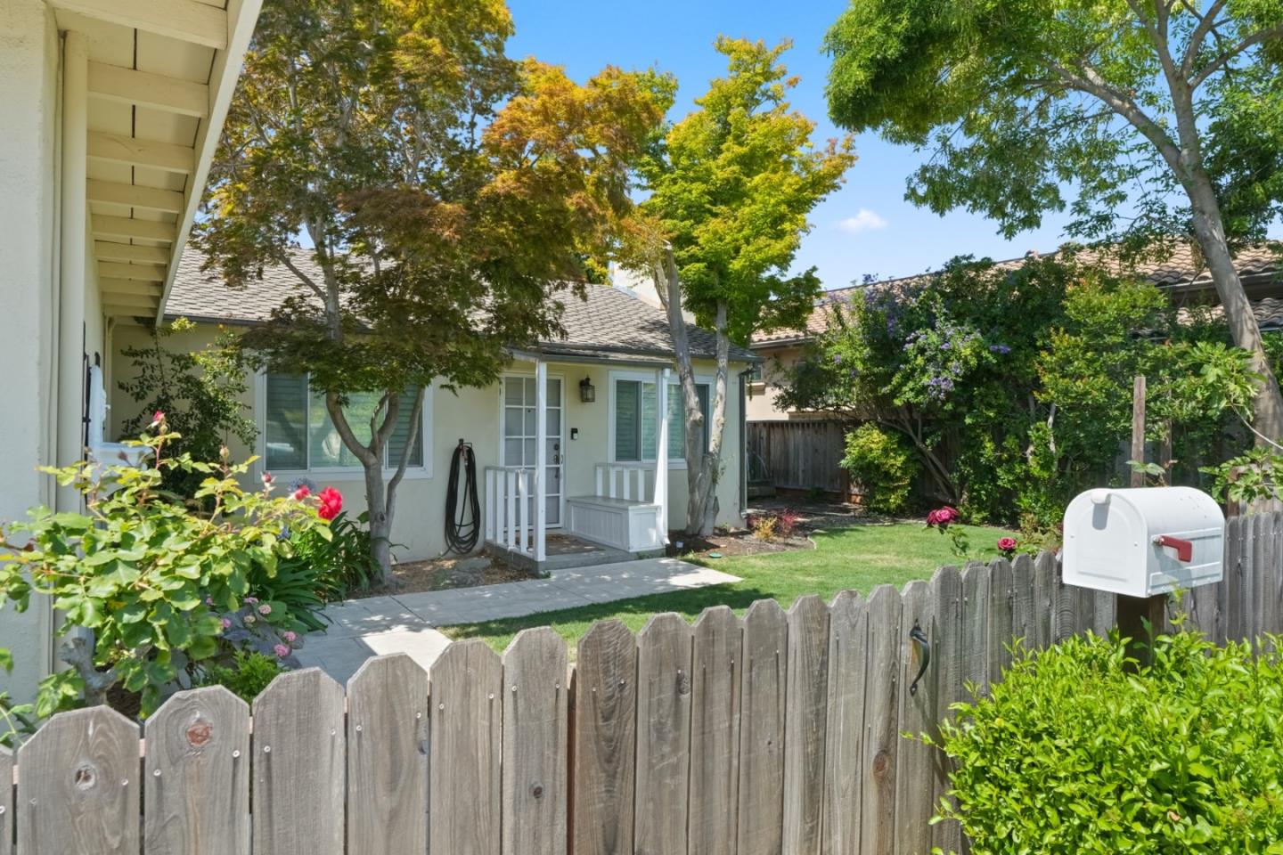 3172 Morris Drive