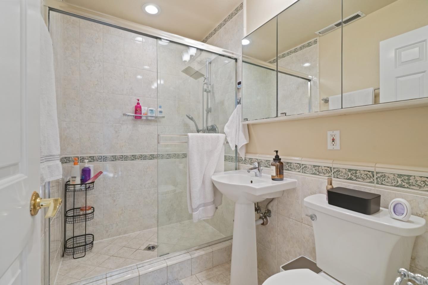 3172 Morris Drive
