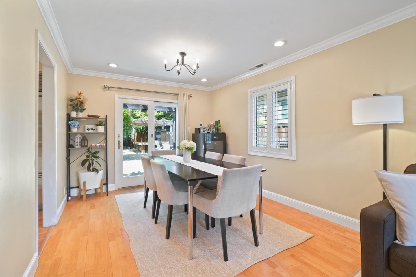 3172 Morris Drive