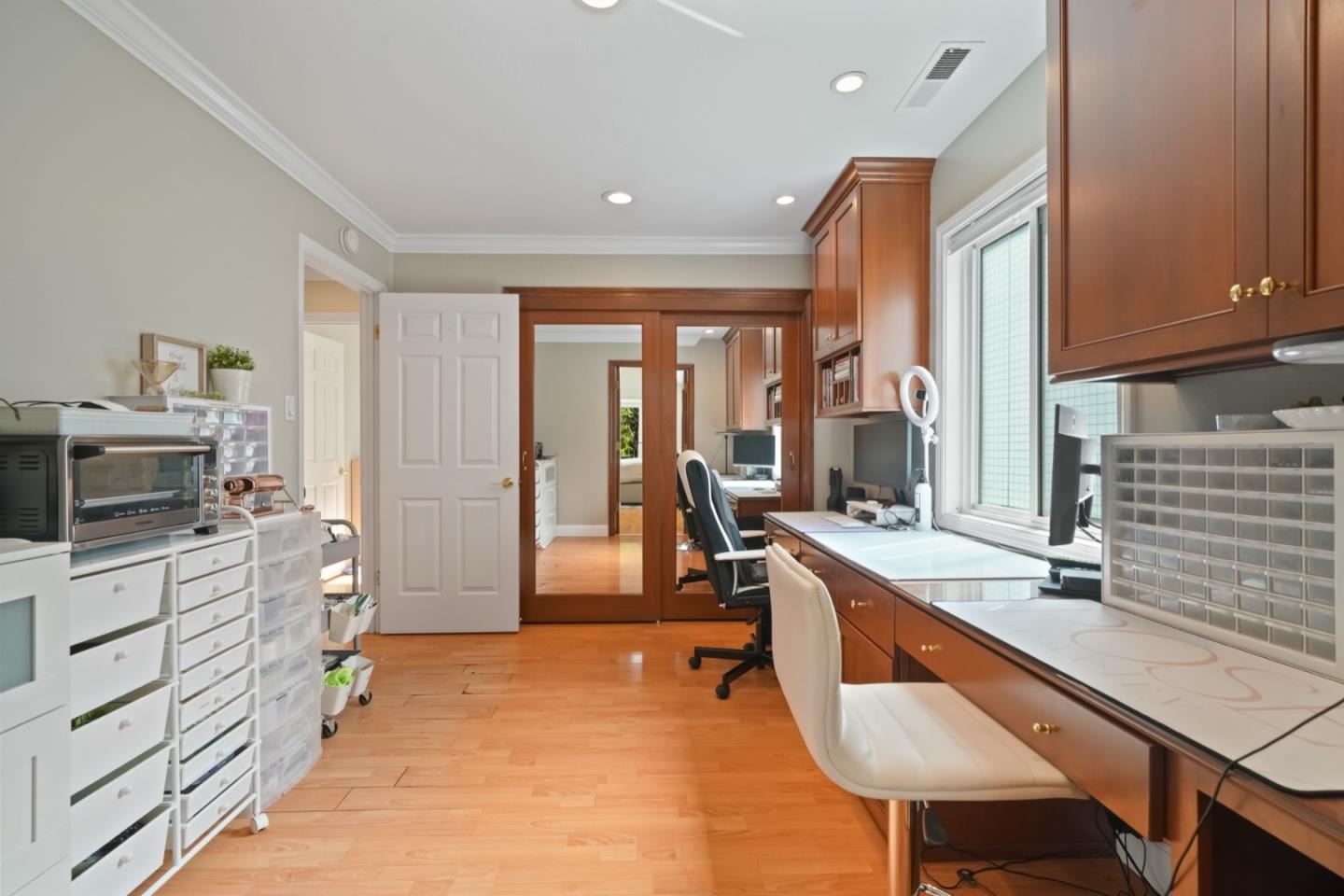 3172 Morris Drive