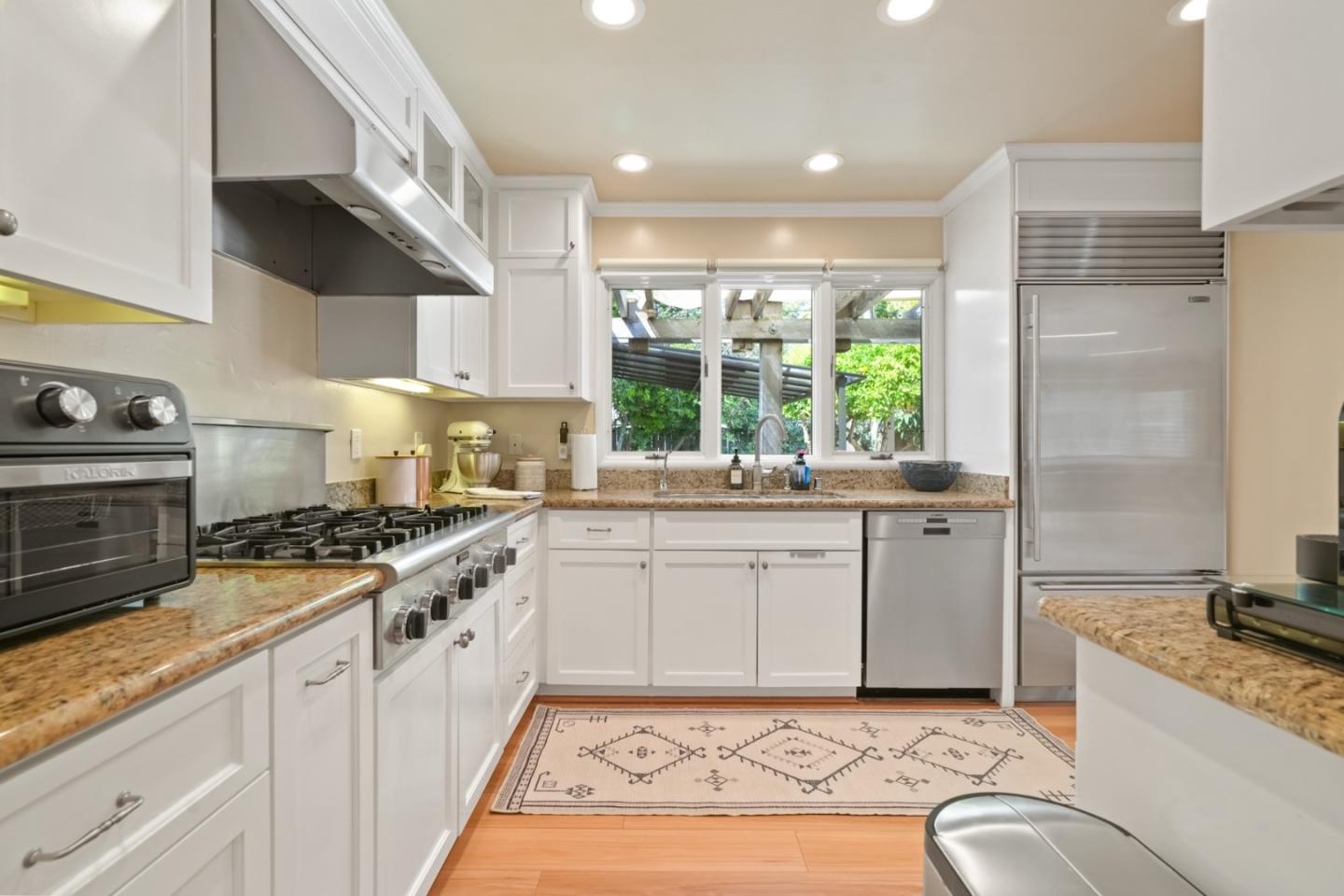 3172 Morris Drive
