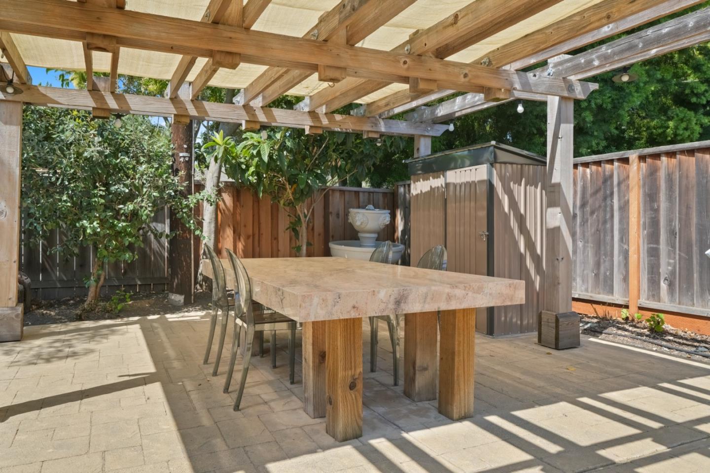 3172 Morris Drive