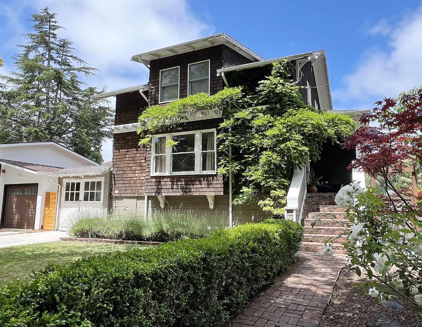 1812 Sanchez Avenue