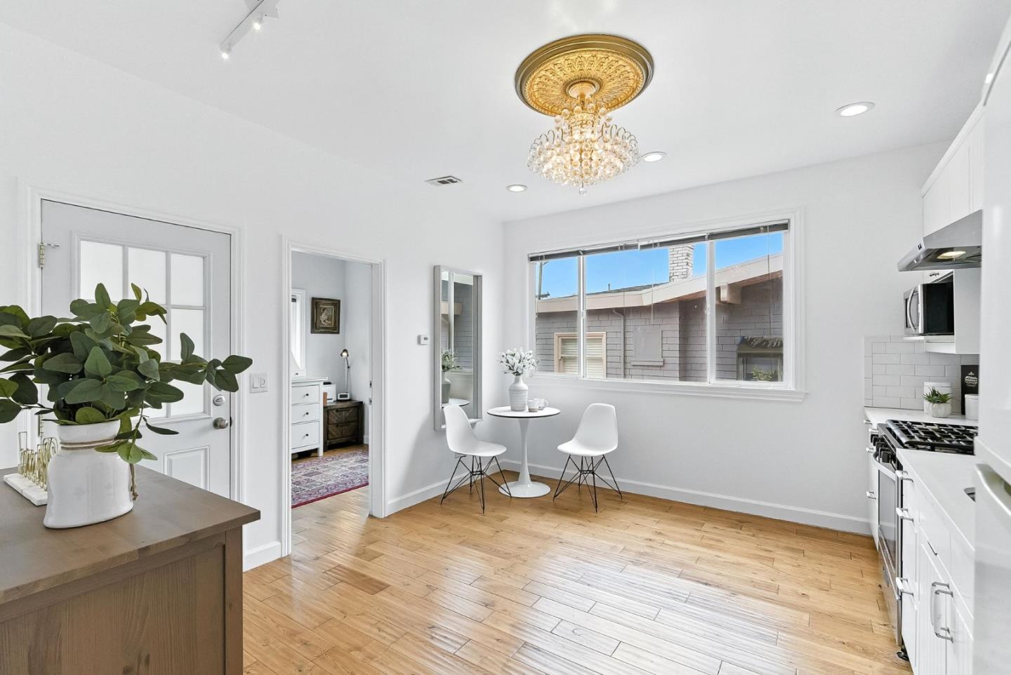 52-54 Eastwood Drive