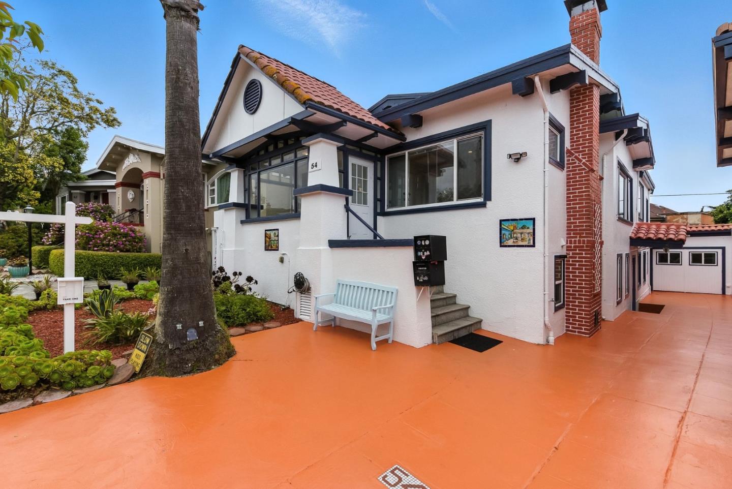 52-54 Eastwood Drive