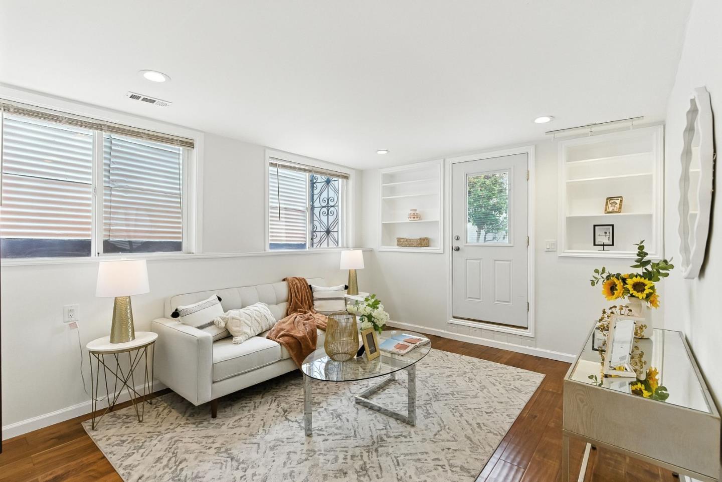 52-54 Eastwood Drive