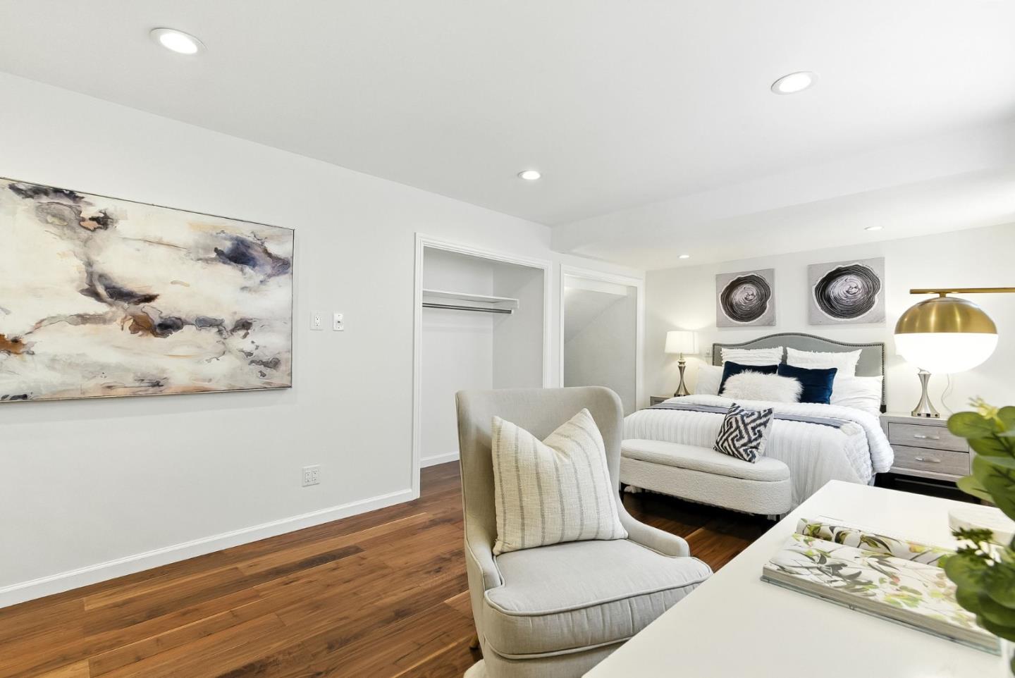 52-54 Eastwood Drive
