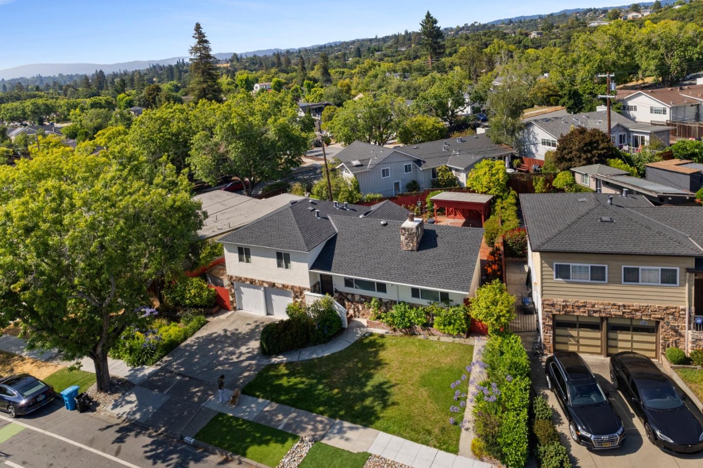 1118 Alameda De Las Pulgas