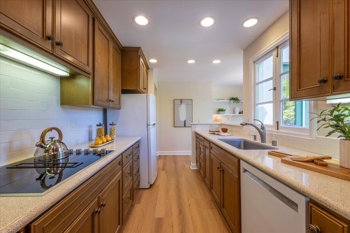 111 West 3rd Avenue 306