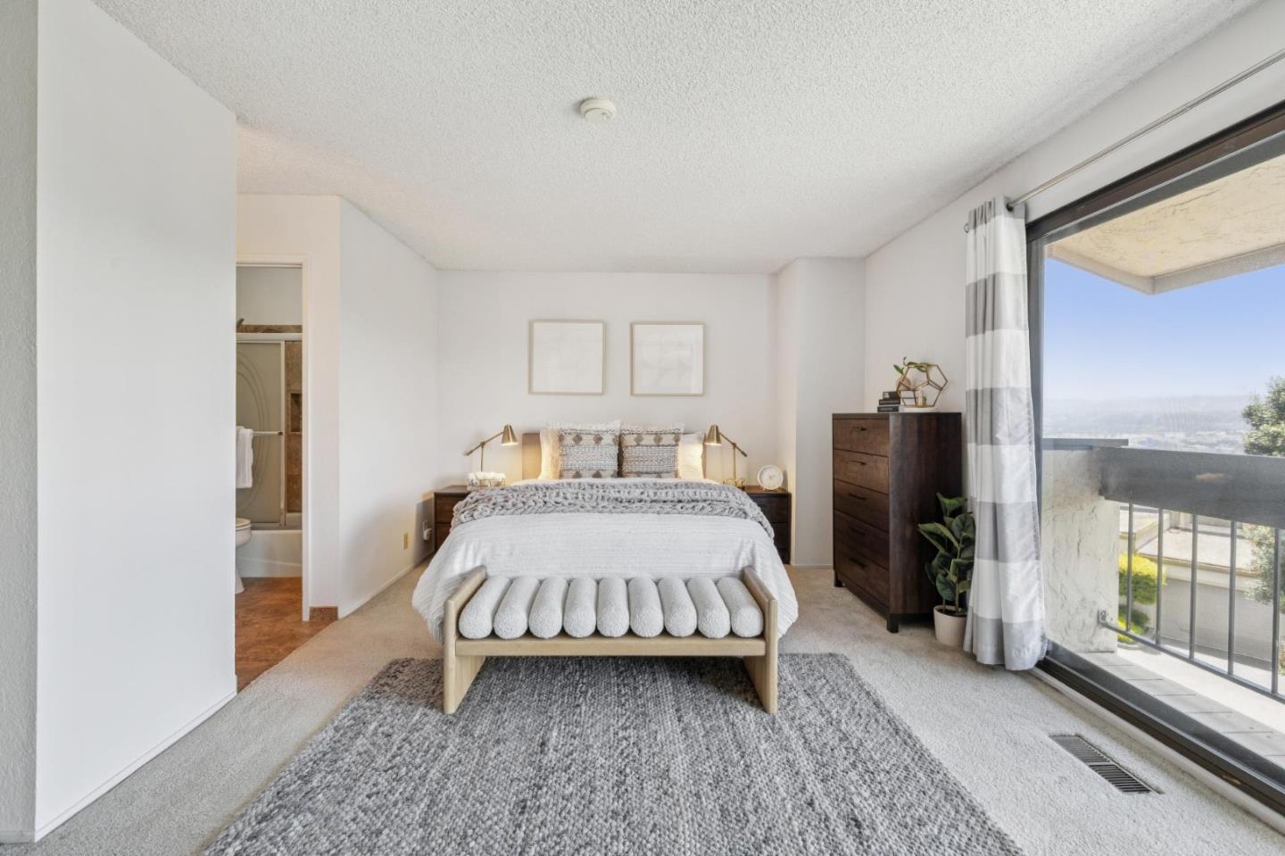 607 Stonegate