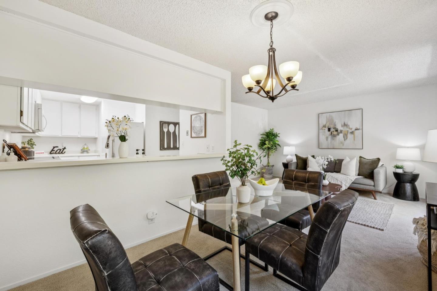 607 Stonegate