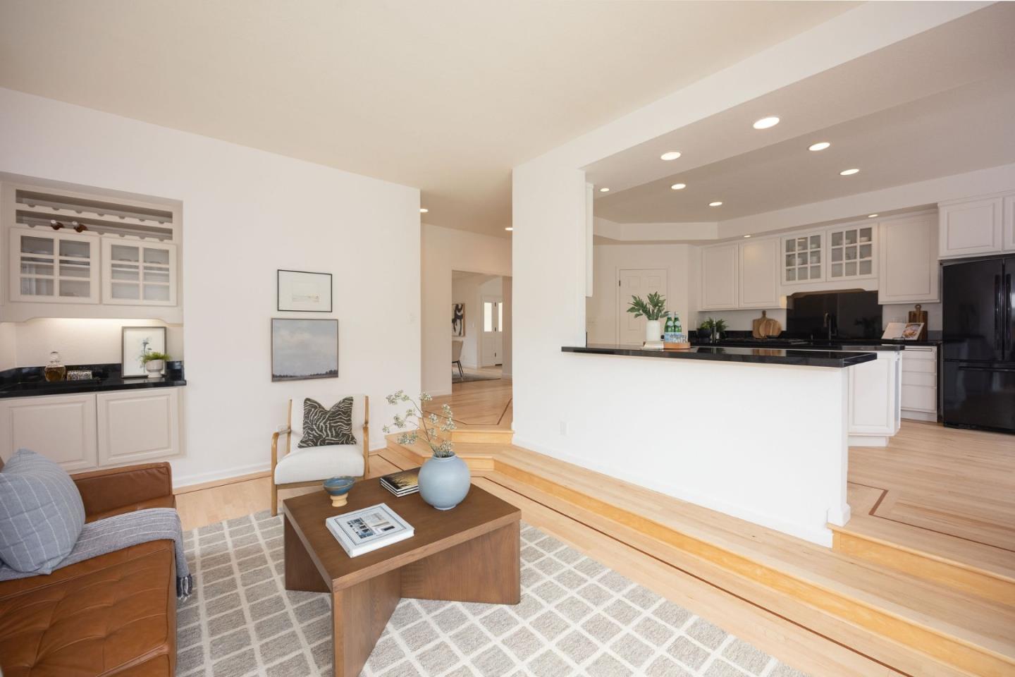 608 Silver Avenue