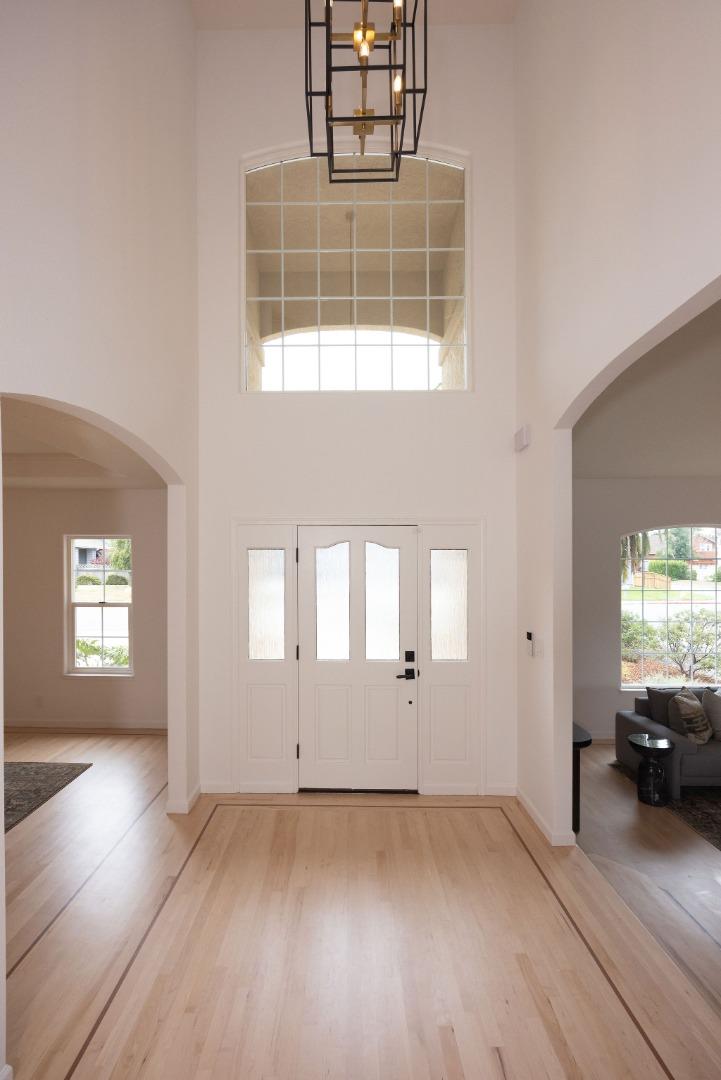 608 Silver Avenue