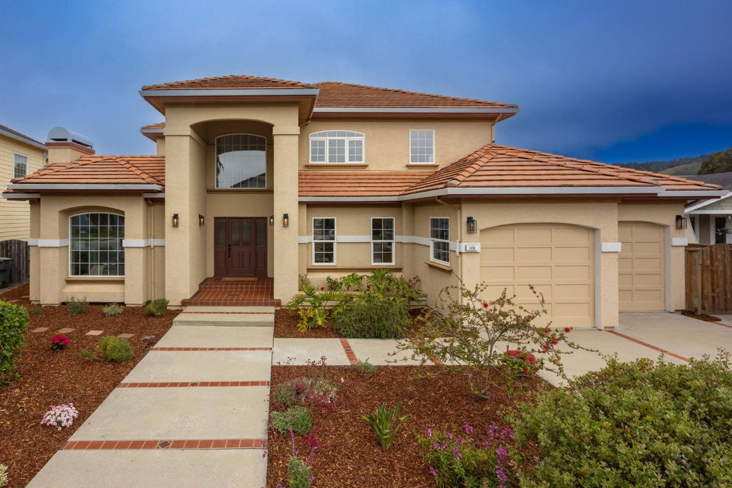 608 Silver Avenue