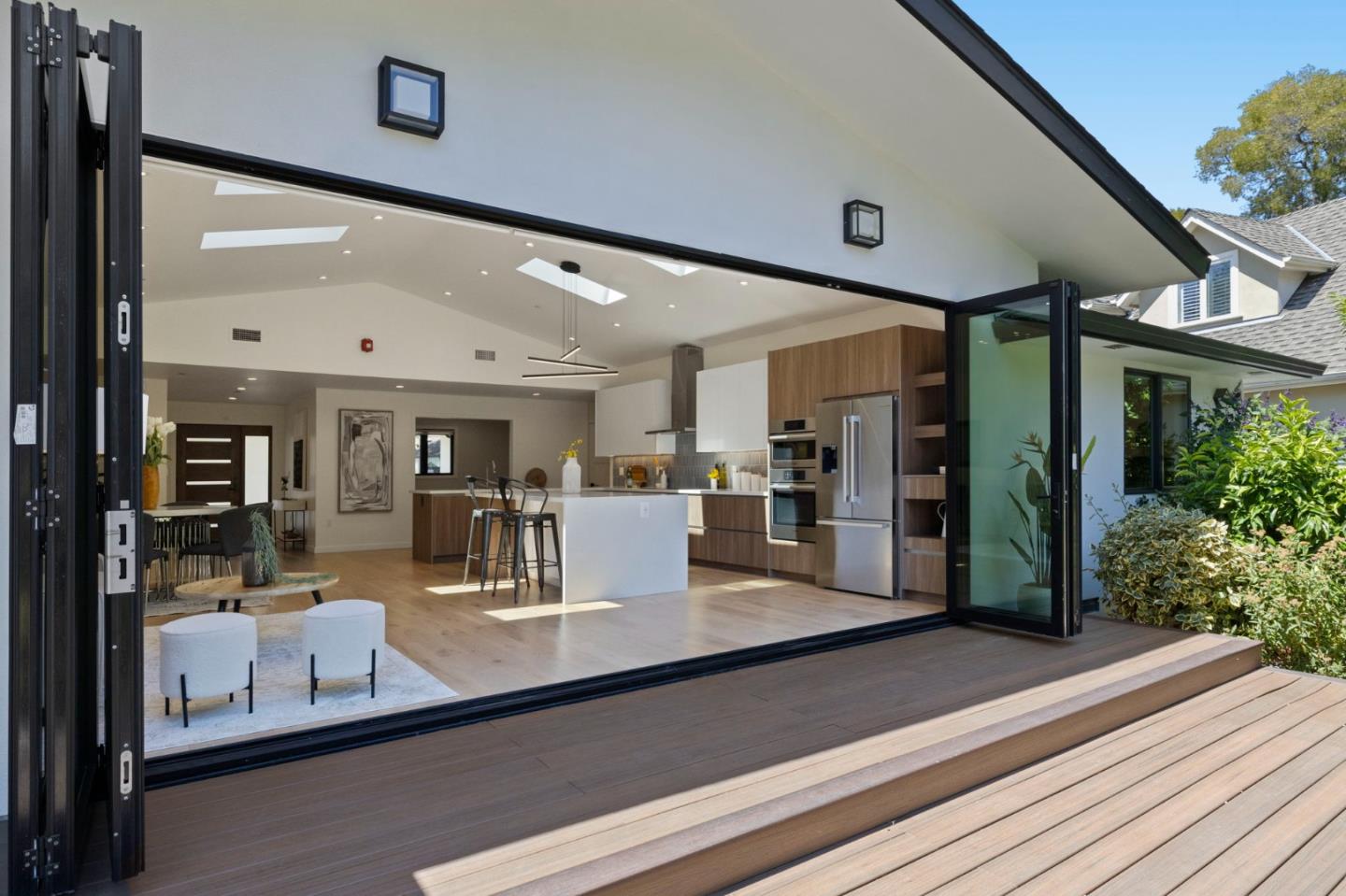 613 Barroilhet Avenue