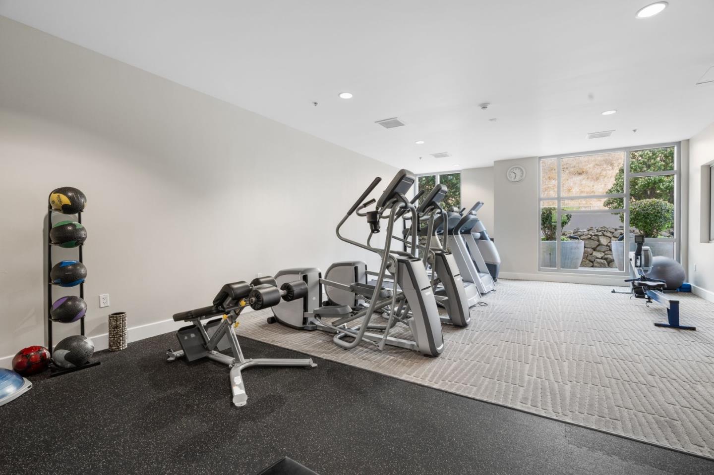 1 Mandalay Place 610