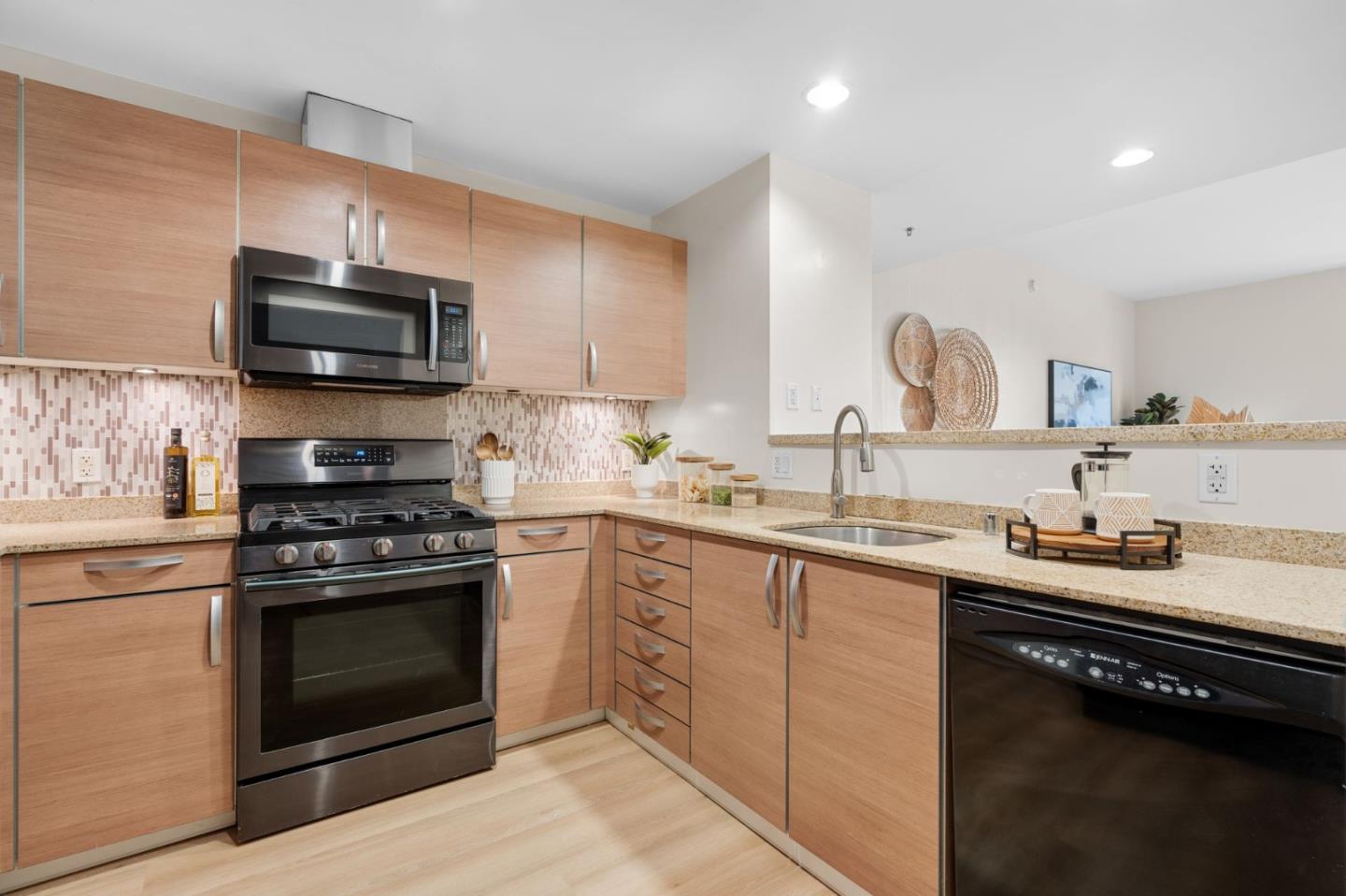 1 Mandalay Place 610