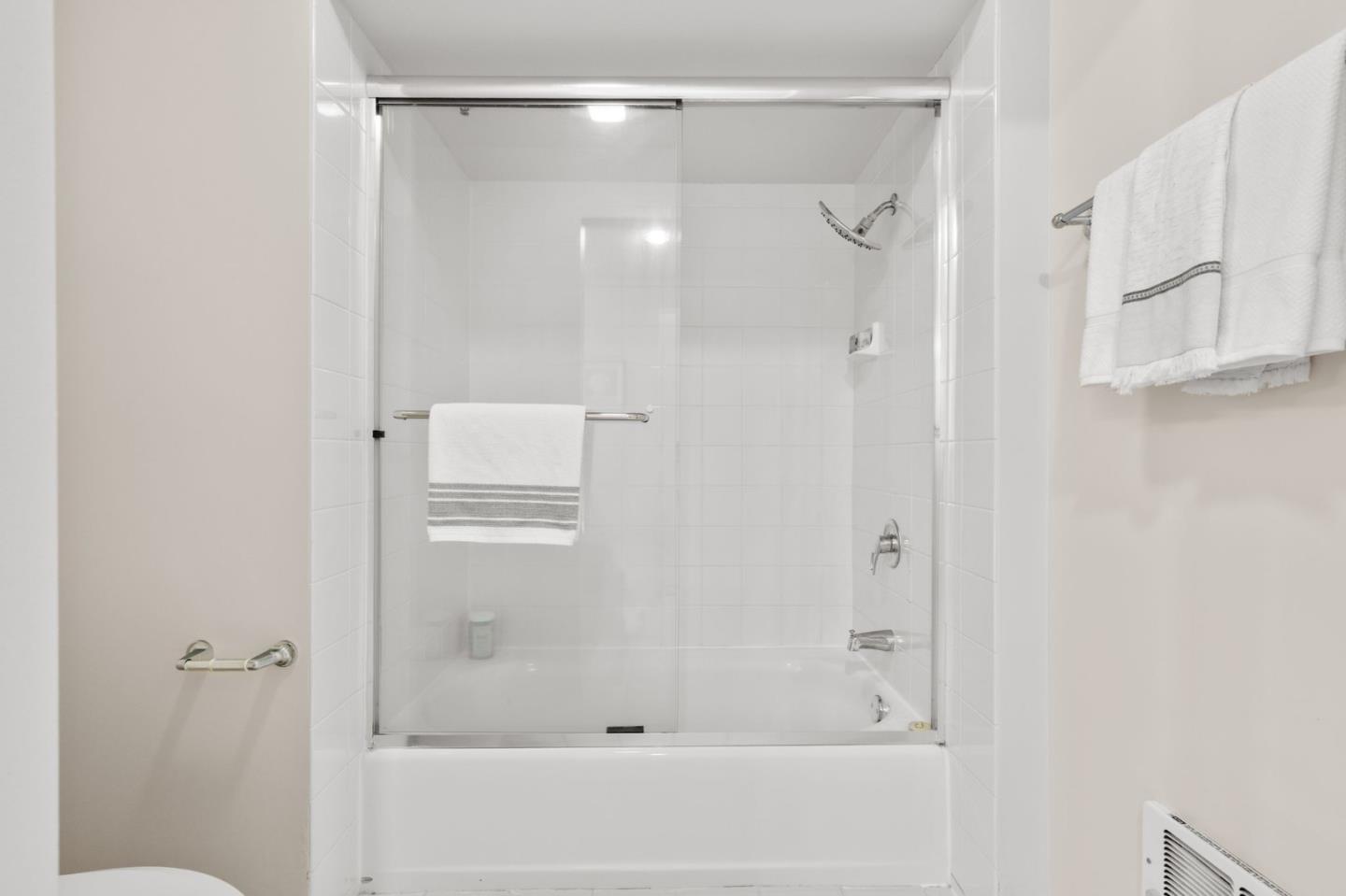 1 Mandalay Place 610