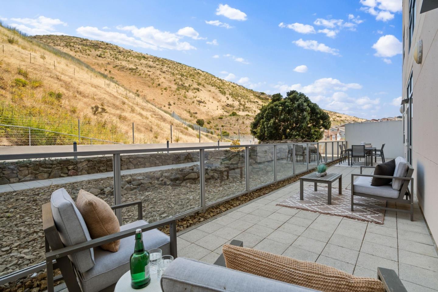 1 Mandalay Place 610